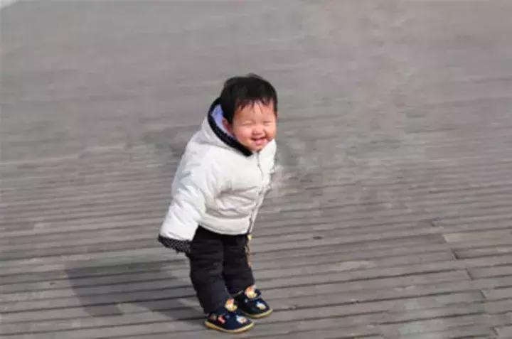 怎样使用snapseed把人修瘦,如何用snapseed修证件照