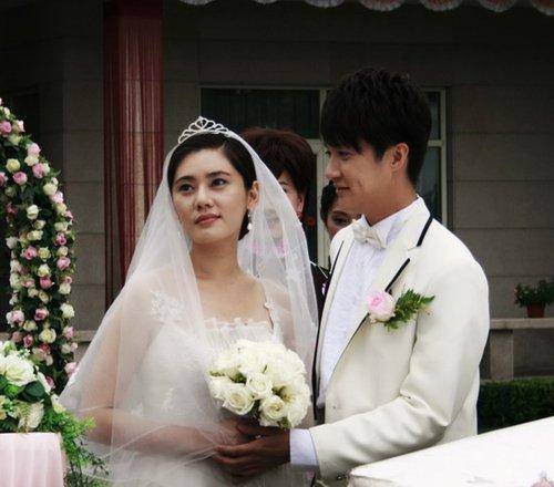 凌潇肃最近综艺节目艺人的诞生,凌潇肃与迟帅哪个个子比较高一点