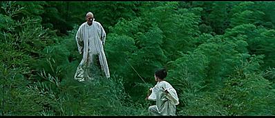 歪果仁看中国情侣用功夫打架,歪果仁听说中国人都会功夫