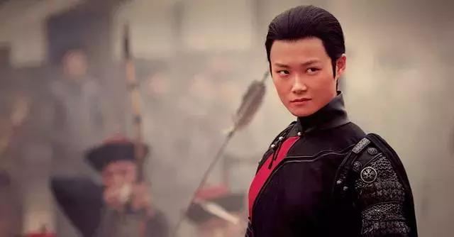 李宇春我就是艺人张国立,李宇春我就是艺人绿色毛衣