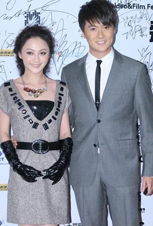 凌潇肃最近综艺节目艺人的诞生,凌潇肃与迟帅哪个个子比较高一点