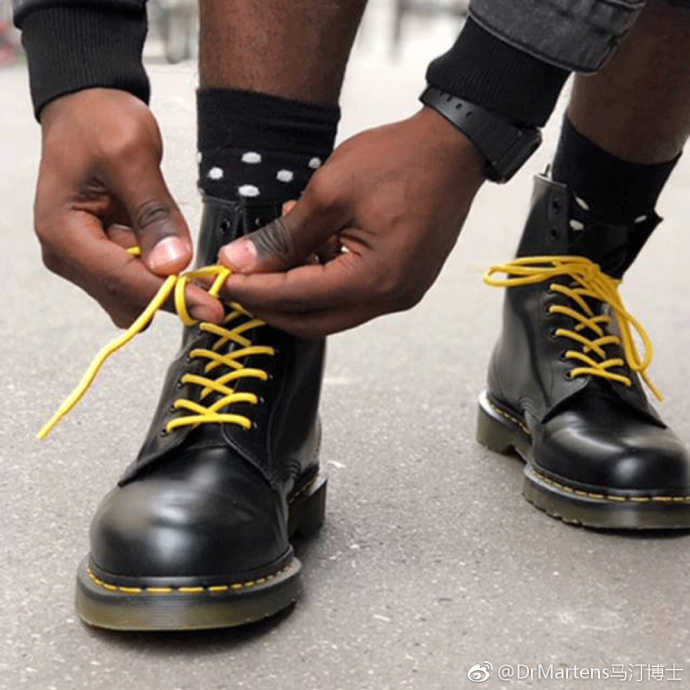 冬天女童鞋子加绒加厚靴子,冬季靴子怎么穿时髦又显高