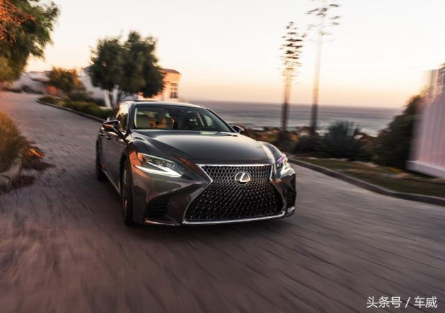 评雷克萨斯ls四驱,雷克萨斯ls科技灰