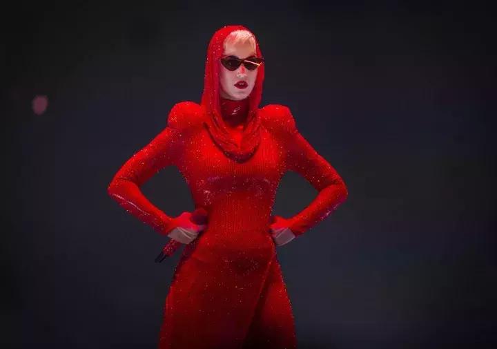 水果姐katyperry成名作,水果姐katyperry现场