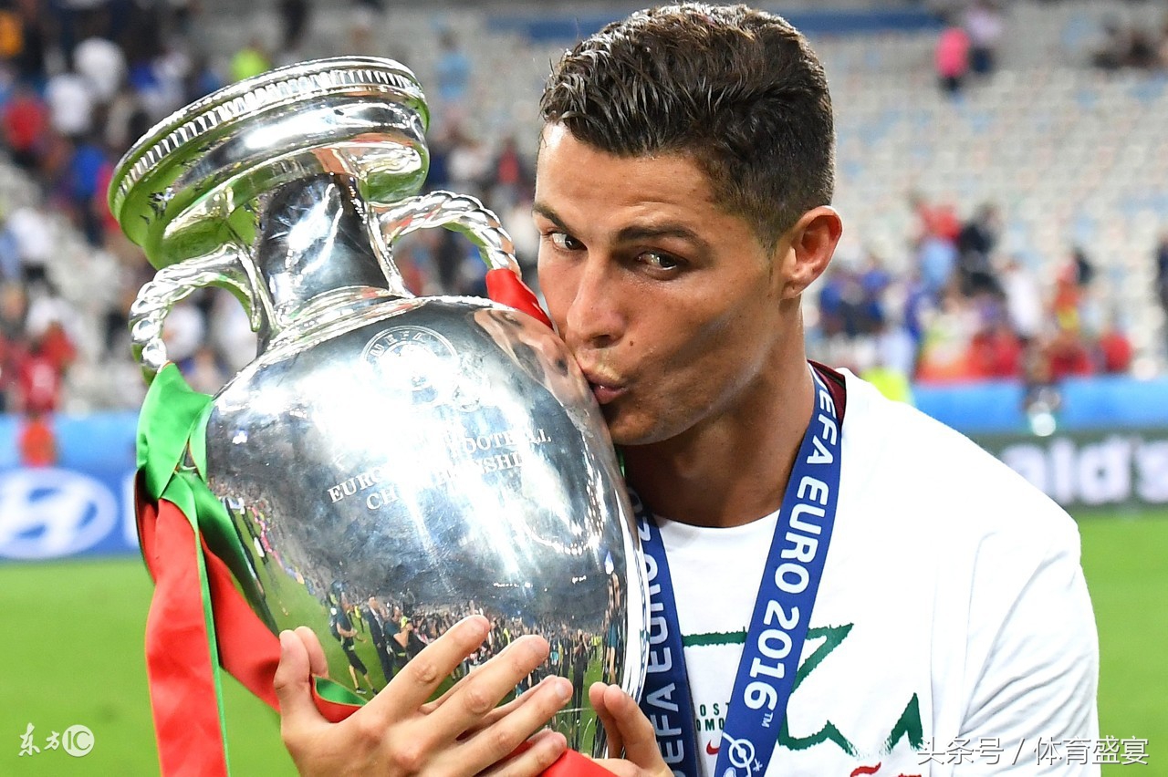 世界足球先生c罗马拉多纳,罗纳尔多世界足球先生争议