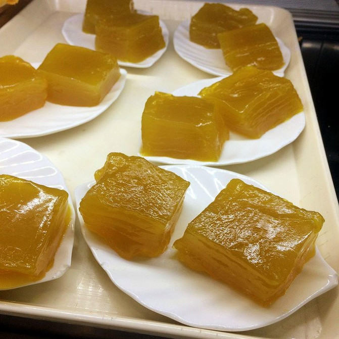 邂逅美丽椰城海口自由行攻略,海南岛自驾游摘椰子