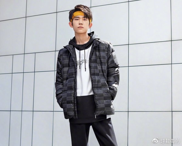 易烊千玺的生日礼物18岁,易烊千玺代言的adidas新款