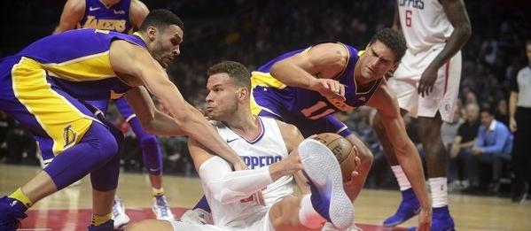 空接之城快船保罗格里芬,格里芬保罗当年空接之城的阵容