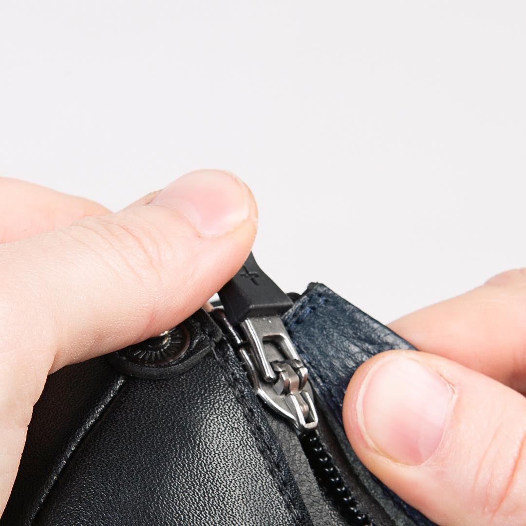 全世界第一款模块化鞋子，鞋面和鞋底可自由更换