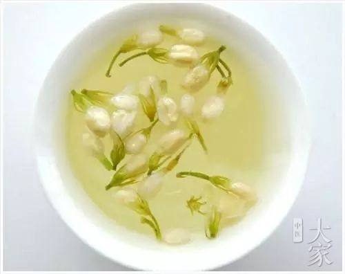 泡什么花茶能养生美颜,要想漂亮必须美颜