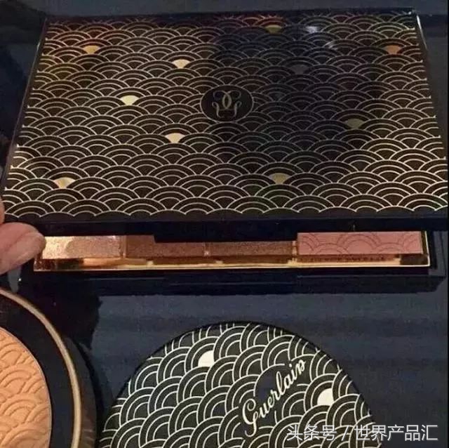 2018圣诞限量版彩妆,捂好钱包