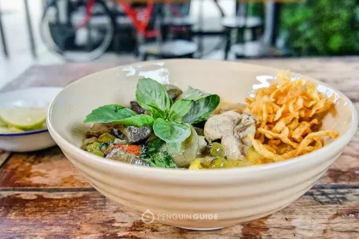 集齐四国食材，才能召唤出这碗家常面！