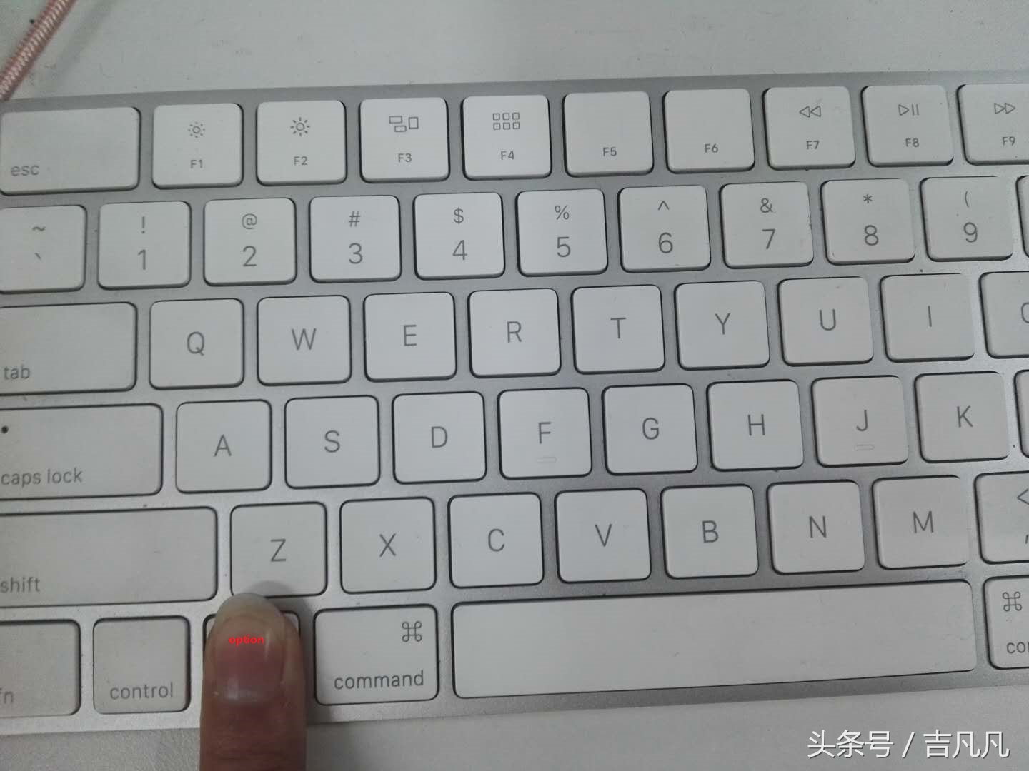 苹果电脑如何重装系统按哪个键,苹果win8系统怎么切换苹果系统