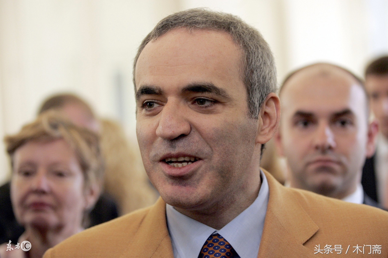 深蓝vs卡斯帕罗夫第一局全局复盘,1997深蓝对战卡斯帕罗夫复盘