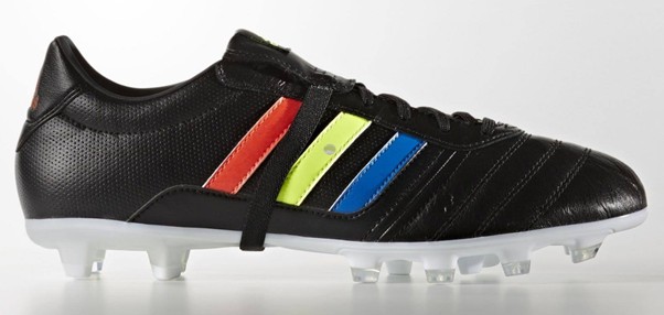 如何选择一款适合自己的足球鞋,哪款足球鞋好