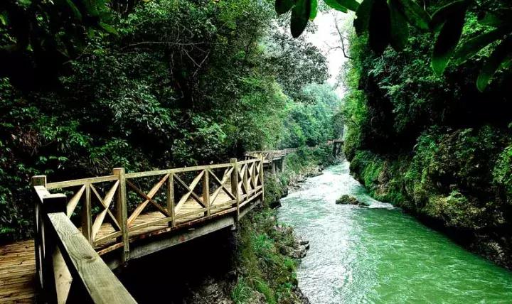 贵州南江大峡谷风景区,南江大峡谷贵州旅游
