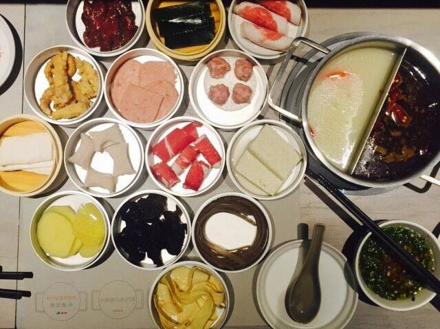 川王府餐厅,曾经的成都大白鲨海鲜自助餐厅