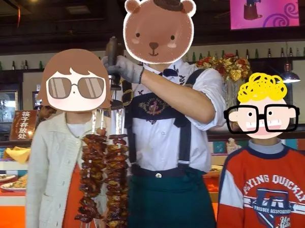 川王府餐厅,曾经的成都大白鲨海鲜自助餐厅