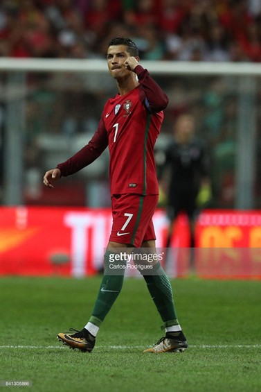 如何选择一款适合自己的足球鞋,哪款足球鞋好