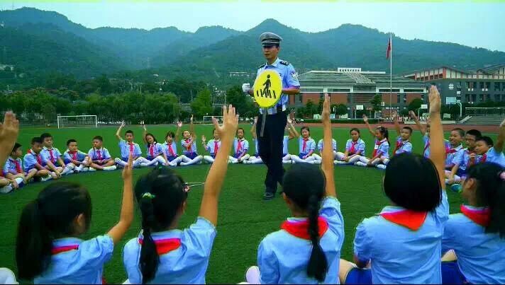 四川14所学校获全国文明校园称号,都江堰排名前五的学校