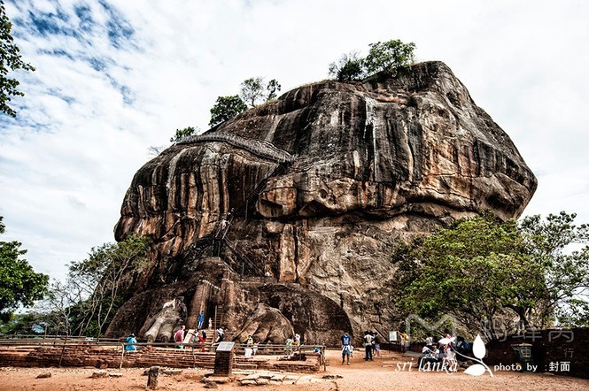 往返二张机票,往返机票去云南和西双版纳