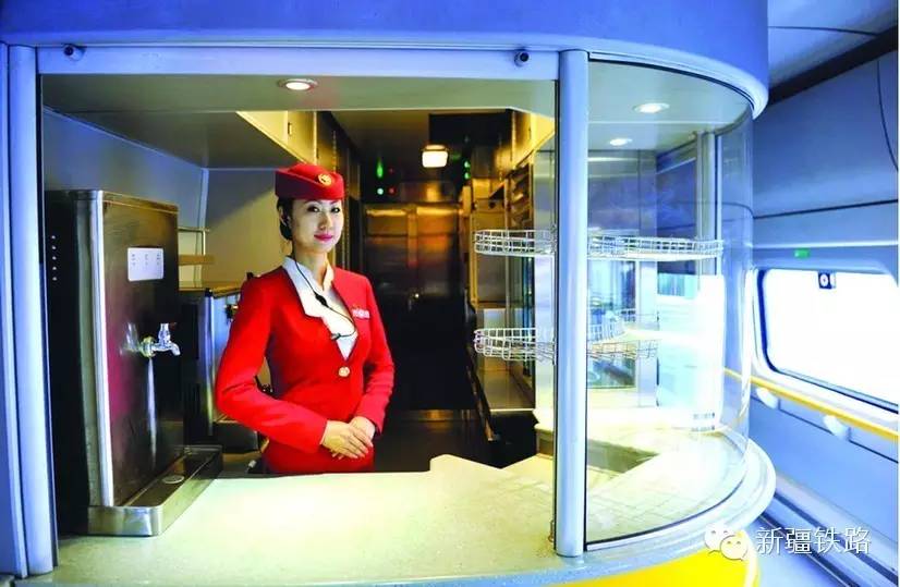 新疆铁路加开节假日列车166列,清明小长假新疆铁路加开列车40列