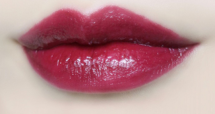 mac子弹头柔雾系列口红试色927,今年好看口红颜色