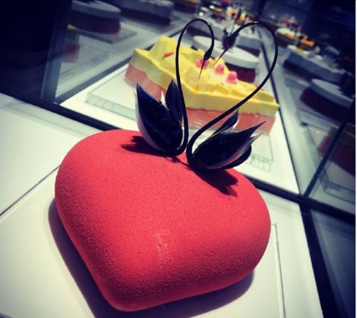 比黑天鹅还贵的蛋糕,黑天鹅蛋糕有多贵