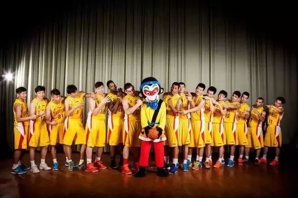 运营一支篮球俱乐部多少钱,运营一家cba俱乐部价格