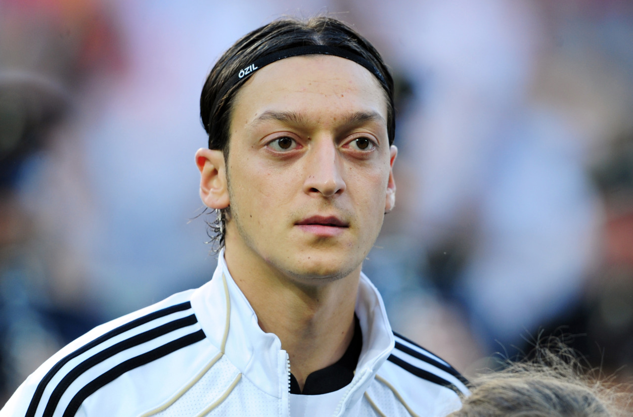 鎴樿溅鍚埅,鎴樿溅鍚▼