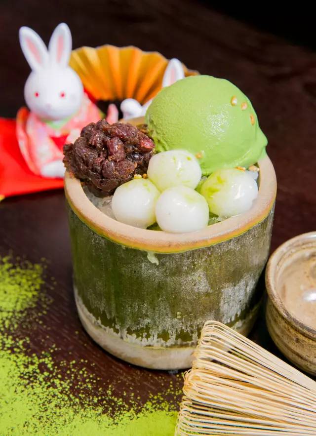 天津人为一只抹茶小兔几甘愿排大队！只为感受那恋爱般的甜度！