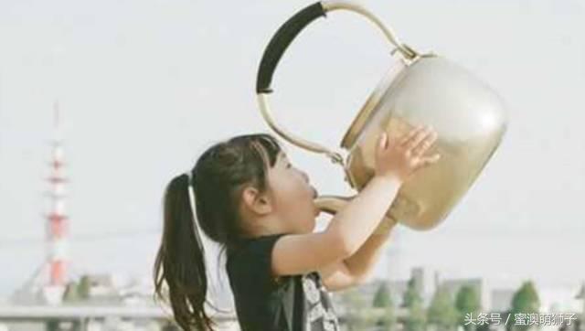 多喝热水就好了图片,多喝热水了解一下