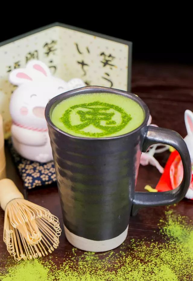 天津人为一只抹茶小兔几甘愿排大队！只为感受那恋爱般的甜度！