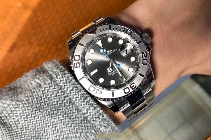 劳力士游艇名仕40mm上手效果,劳力士灰名仕游艇