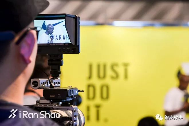 伦敦马拉松2024基普乔格,基普乔格2018年打破马拉松纪录