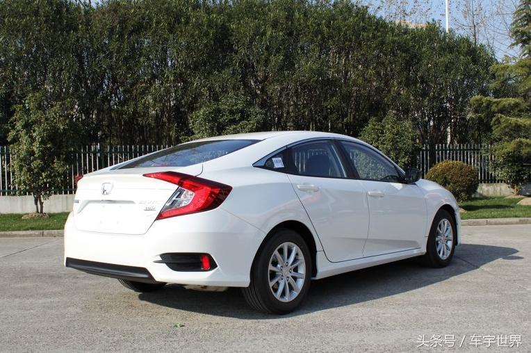 十代思域推荐买吗,十代思域买16款的