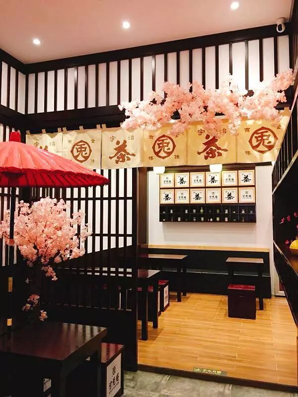 天津人为一只抹茶小兔几甘愿排大队！只为感受那恋爱般的甜度！