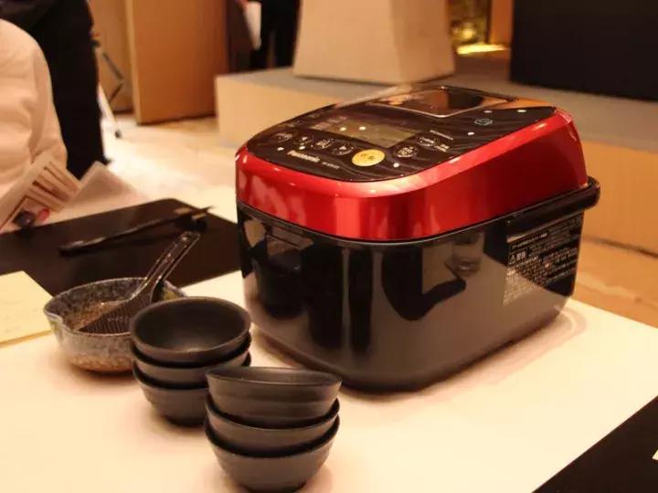 日本排名第一的电饭煲多少钱一只,中国人去日本买什么牌子电饭煲