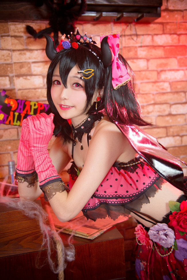 矢泽妮可剧场版cos,coslovelive绚濑绘里