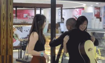 科比与球星视频,科比和冠军合影