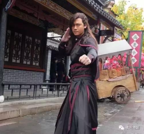 作为罗文徒弟却跟TVB有缘无份，曾在北京每天只花12元度日