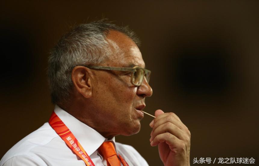 李霄鹏pk鲁能,山东鲁能新援李霄鹏