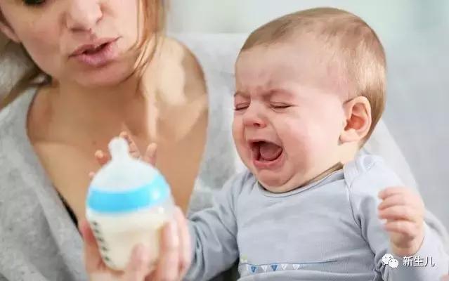 新生儿转奶不当后果很严重,新生儿转奶消化不良怎么办