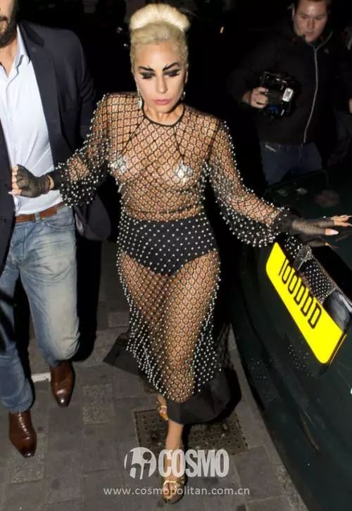 ladygaga的奇装异服前卫,ladygaga现在变美了