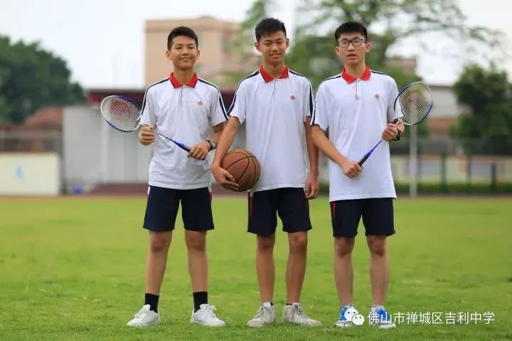 广东最美校服出炉,广东最美中学校服视频