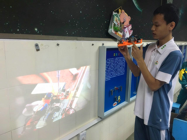 打造机器人教学,禅城区创客室建设