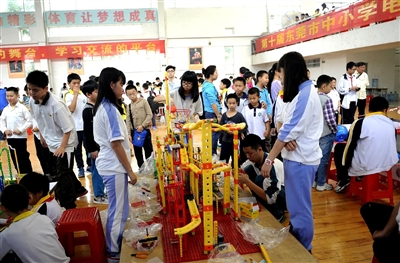 小小机器人蓝色,小小机器人的用途