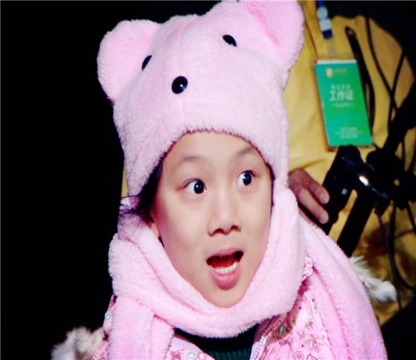 坑！翠霞游戏“陷黑洞”？帅！荧屏又见“四天王”！