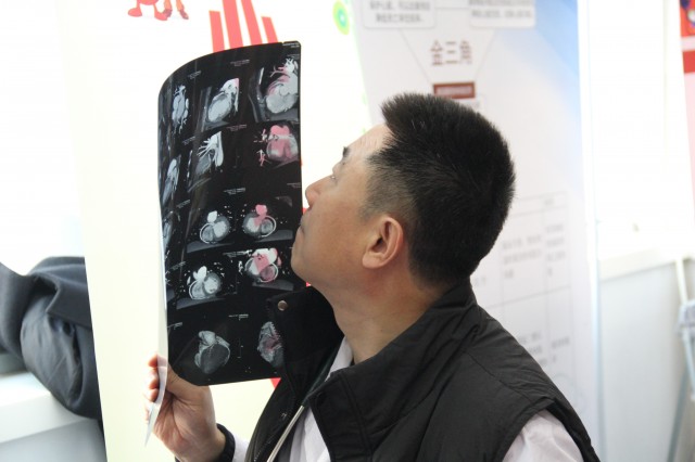 齐鲁医院青岛义诊,全国心衰日宣传