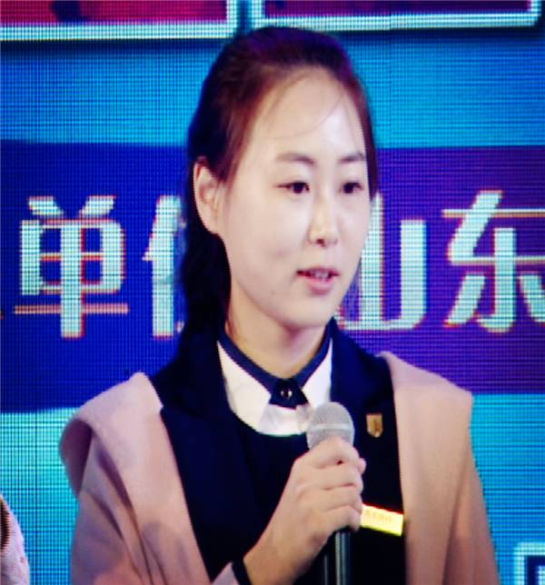 坑！翠霞游戏“陷黑洞”？帅！荧屏又见“四天王”！